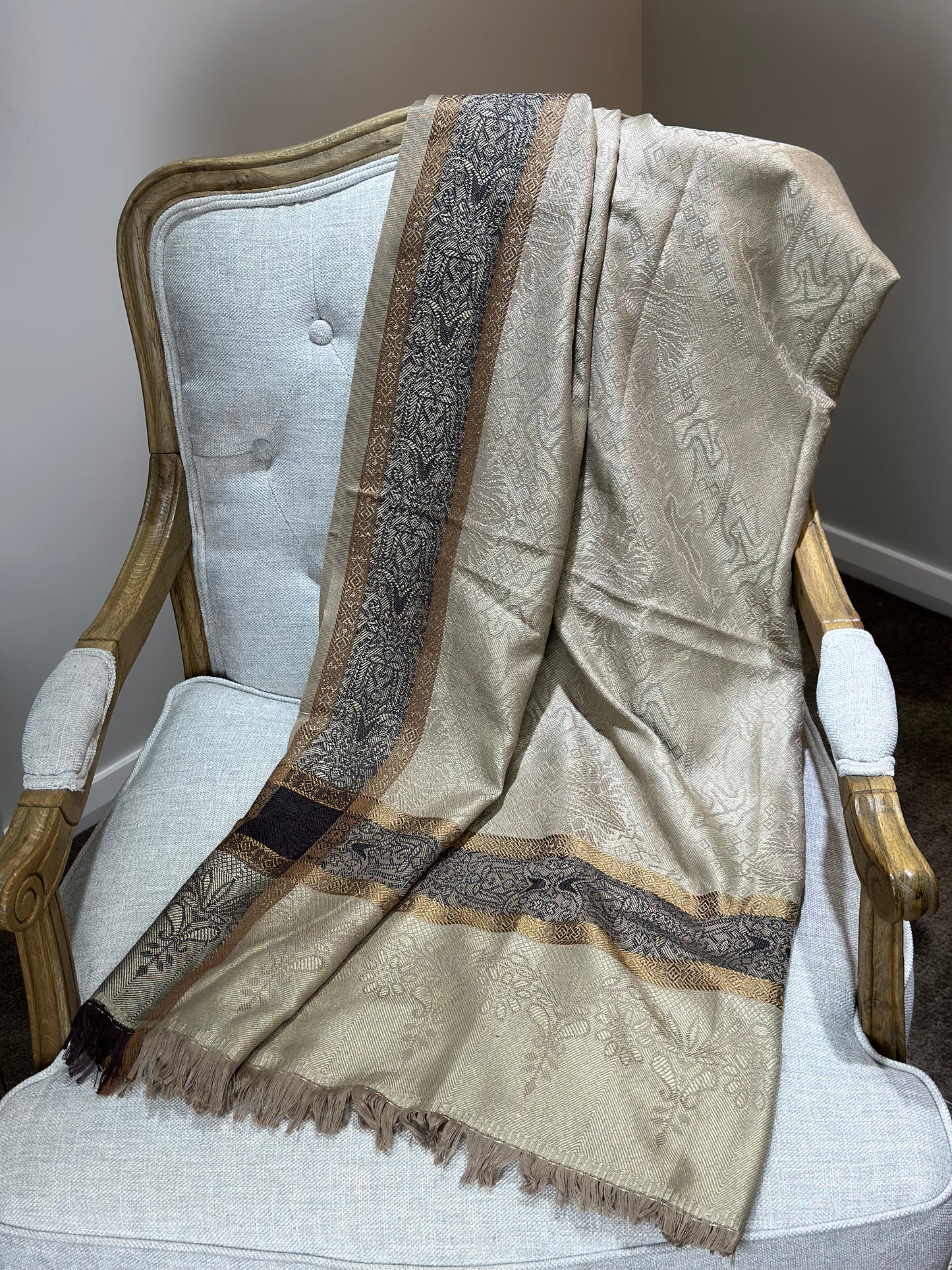 Self-Print Patterned Shawls