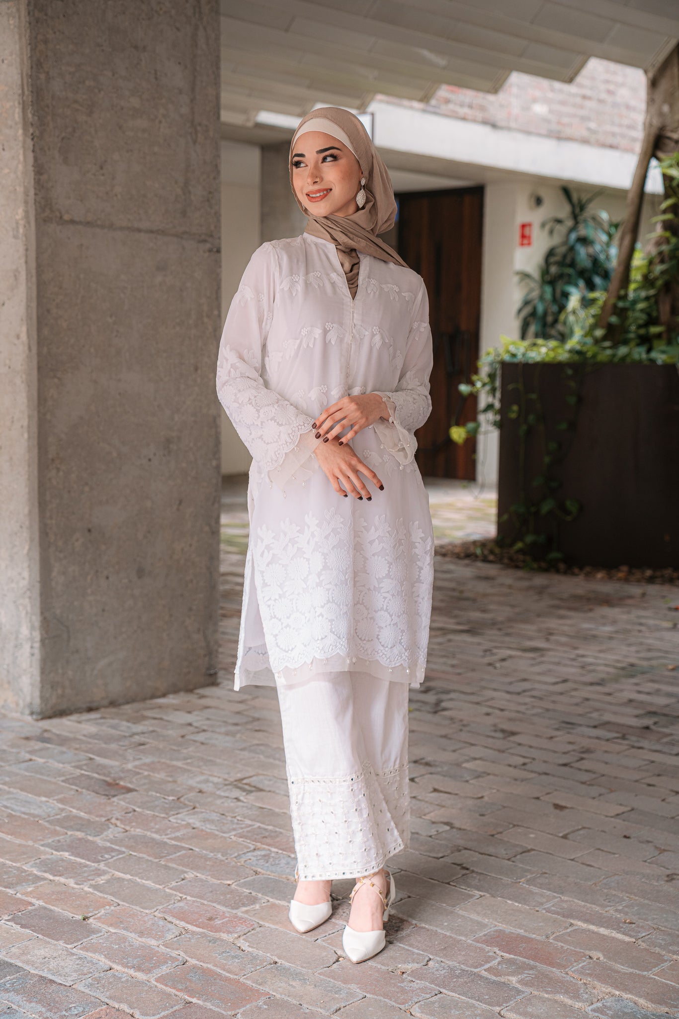 Noor - White Kurti