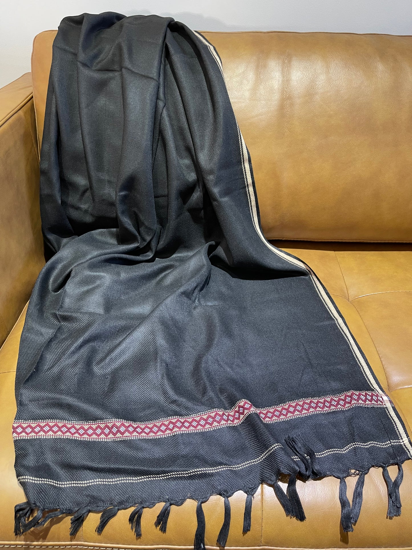 Gents - Black Shawl
