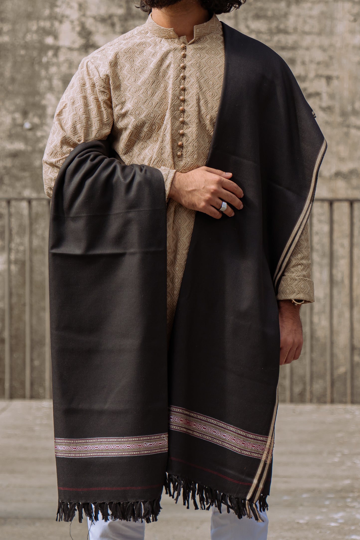 Black Shawl