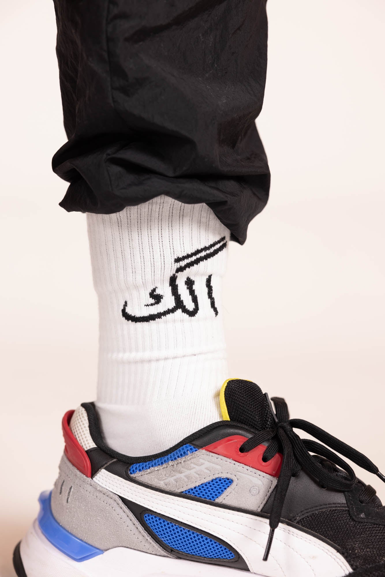 Alag Socks - White/Black